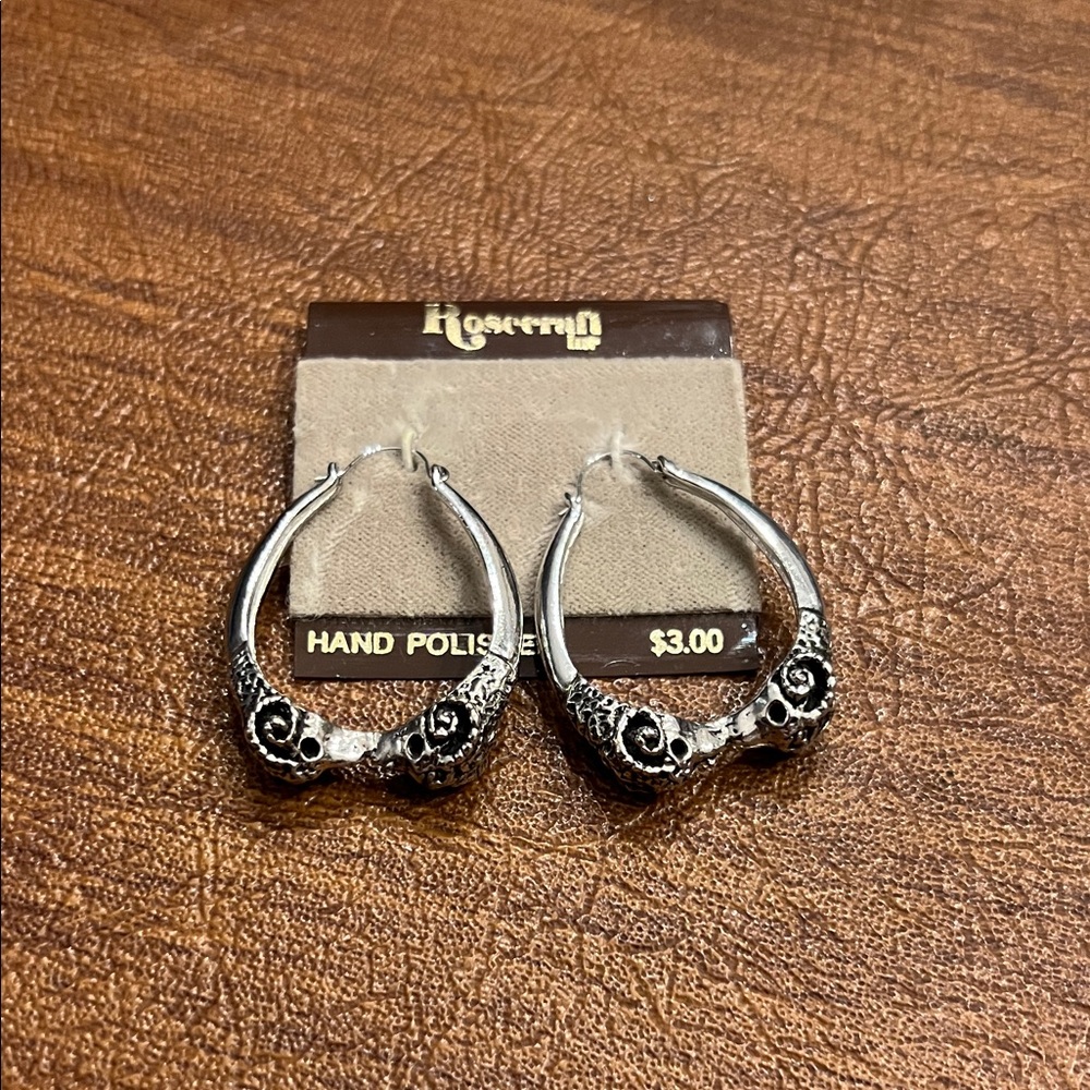 Rose craft Intricate Silver Hoop Earrings